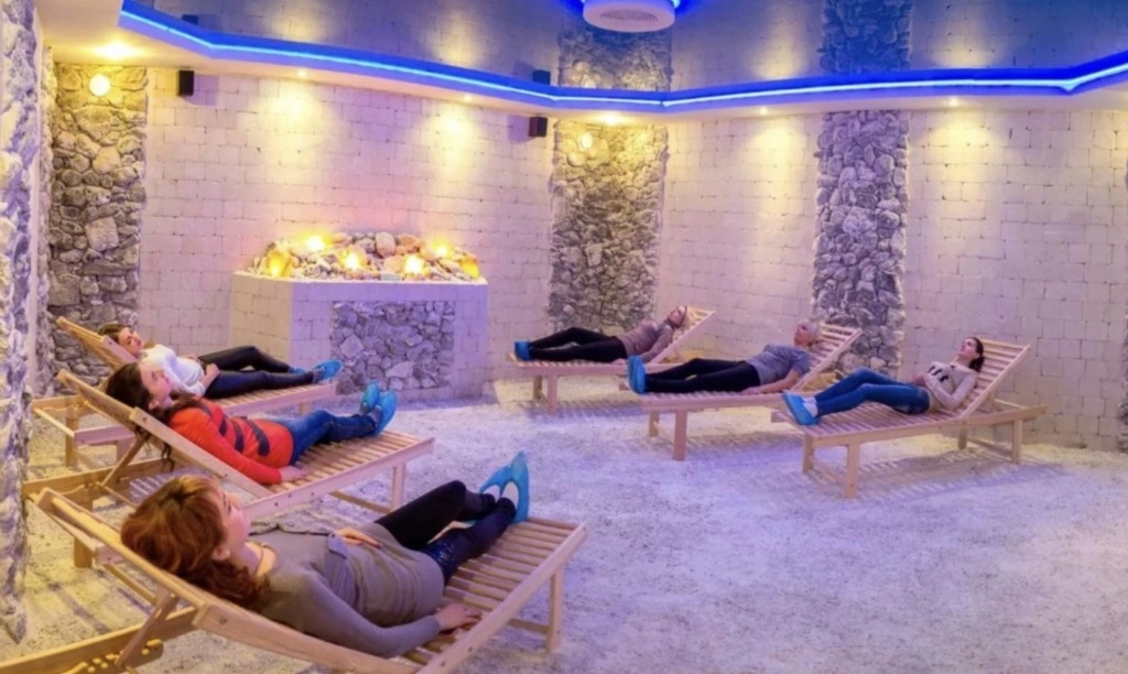 Veteranii muncii vor beneficia de tratament sanatorial indiferent dacă sunt angajați