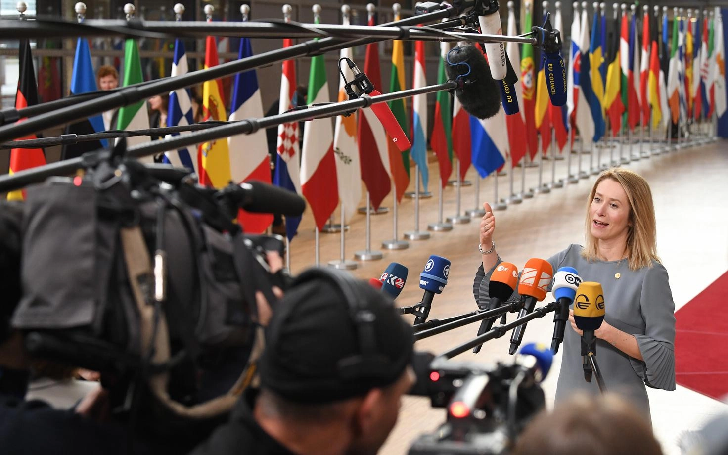 UE a adoptat al 17-lea pachet de sancţiuni împotriva Rusiei