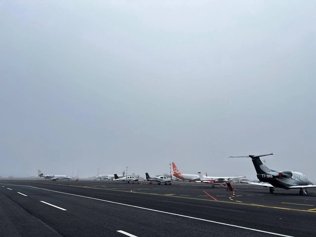 Noi liste de transportatori aerieni interziși sau cu restricții de operare în Republica Moldova, publicate în Monitorul Oficial