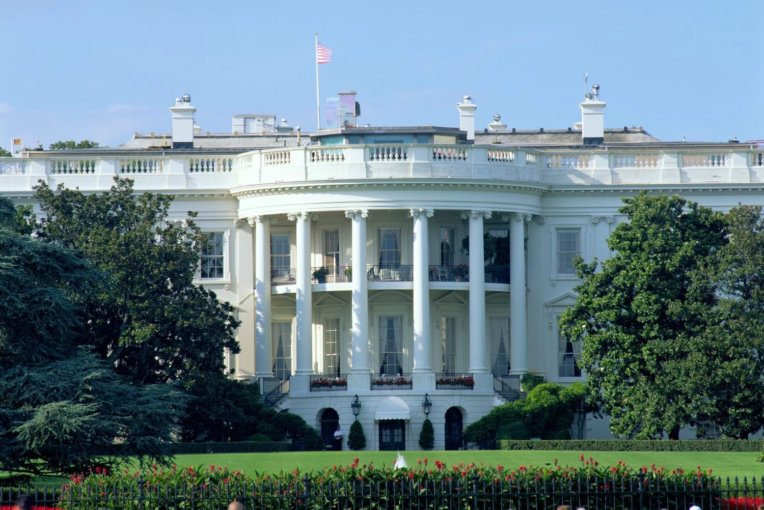 Casa Albă ar urma să concedieze mai mulți înalți oficiali ai administrației Trump