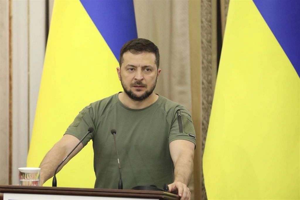 Atac cu drone în Rusia: Zelenski spune că Ucraina nu a efectuat niciodată o operațiune cu o rază de acțiune atât de lungă