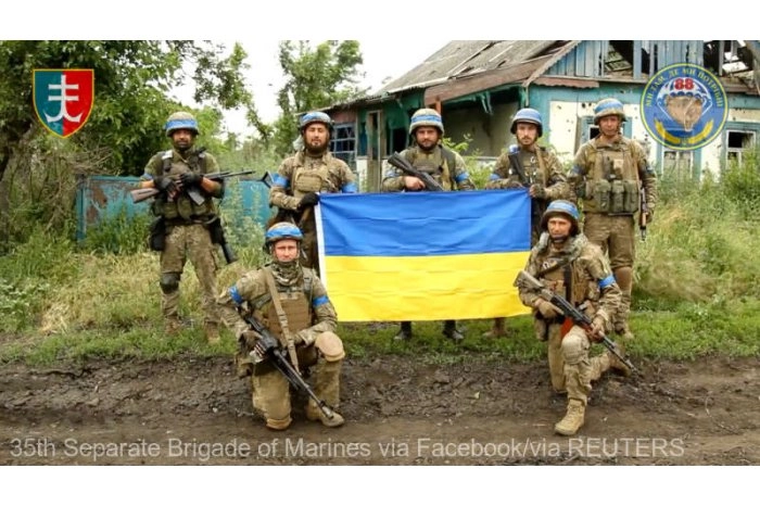 Ucraina anunţă eliberarea unei a treia localităţi în Doneţk