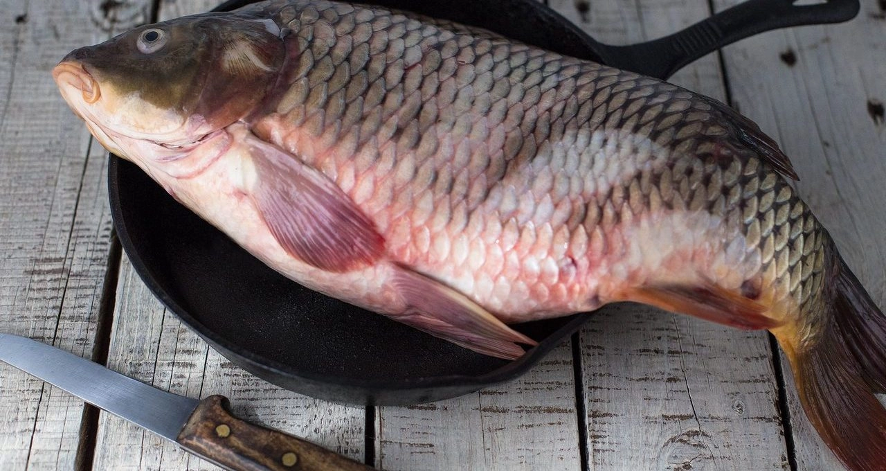 Controale inopinate la comercianții de pește. ANSA a aplicat sancțiuni