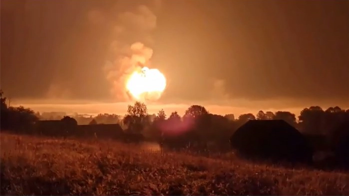 Ucrainenii au atacat cu drone un depozit de rachete din regiunea Tver