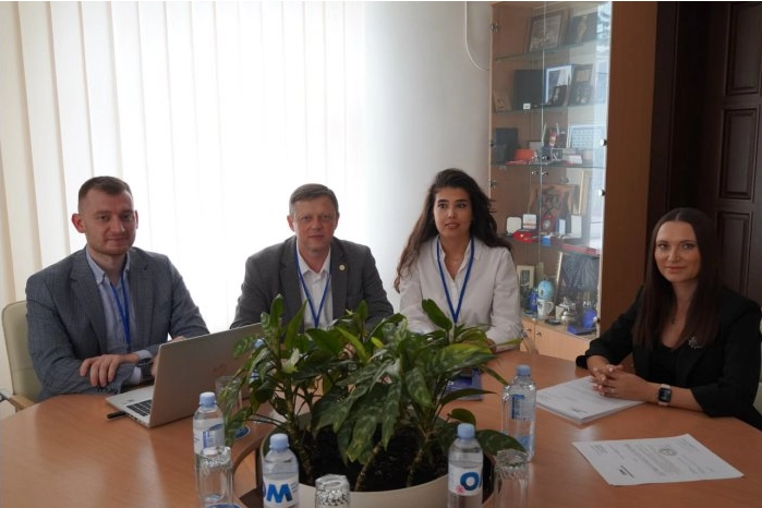 Încă două partide și un bloc electoral au depus cereri de înregistrare în calitate de participant la referendum