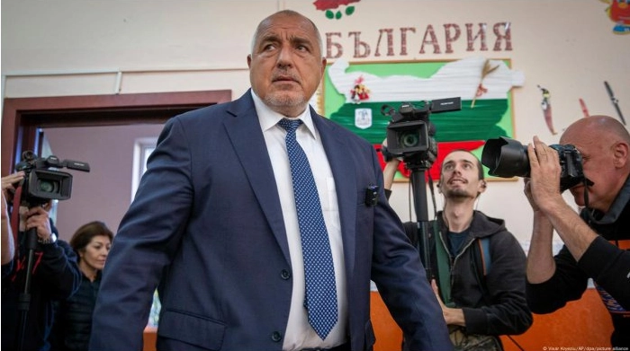 Alegeri în Bulgaria // Conservatorii populişti conduşi de Boiko Borisov au învins, însă le va fi greu să formeze un guvern
