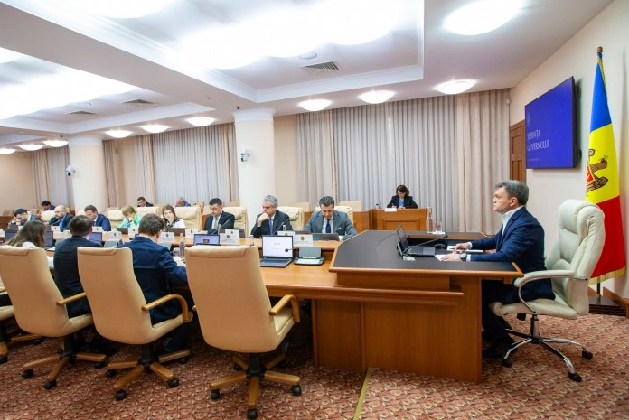 Guvernul continuă eficientizarea activității cadastrale în Republica Moldova