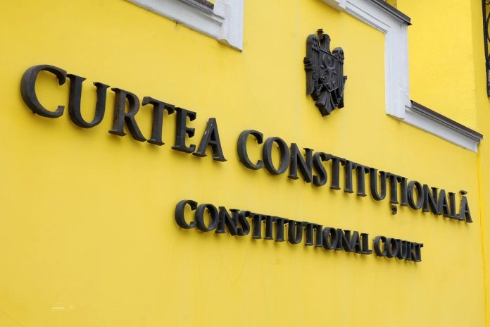 CC a avizat pozitiv proiectul de modificare a Constituției, care prevede organizarea referendumului de aderare la UE