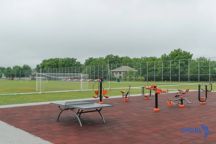 „Satul European” // La Năvârneț, Fălești, a fost reconstruit stadionul satului și amenajat un parc pentru odihnă