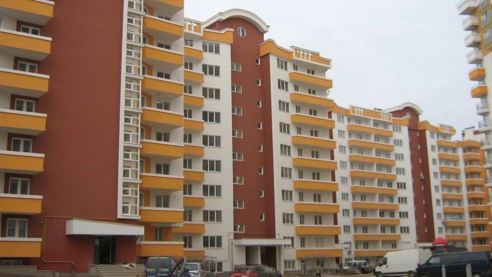 Parlamentul schimbă regulile: mai multe semnături vor fi necesare pentru crearea asociațiilor de locatari