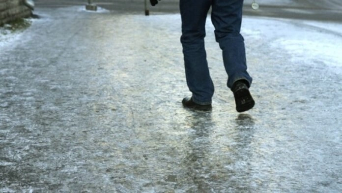 Risc de ghețuș: Administrația Națională a Drumurilor mobilizează toate resursele