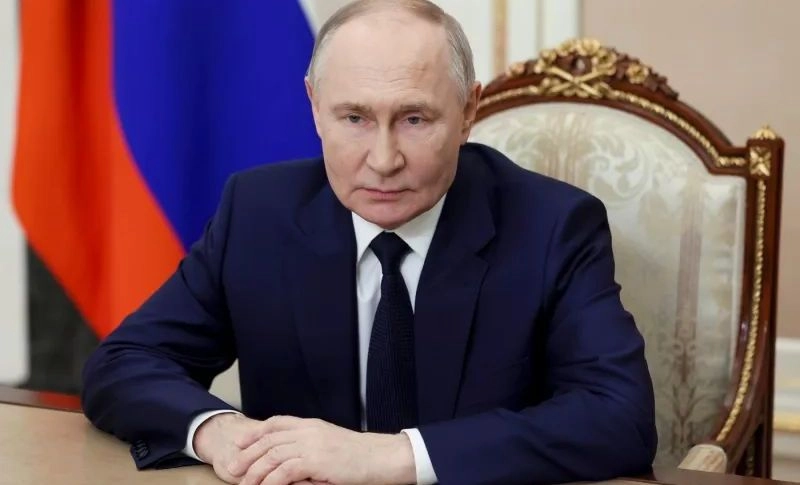 Kremlinul anunţă că refuză o încetare temporară a focului în Ucraina