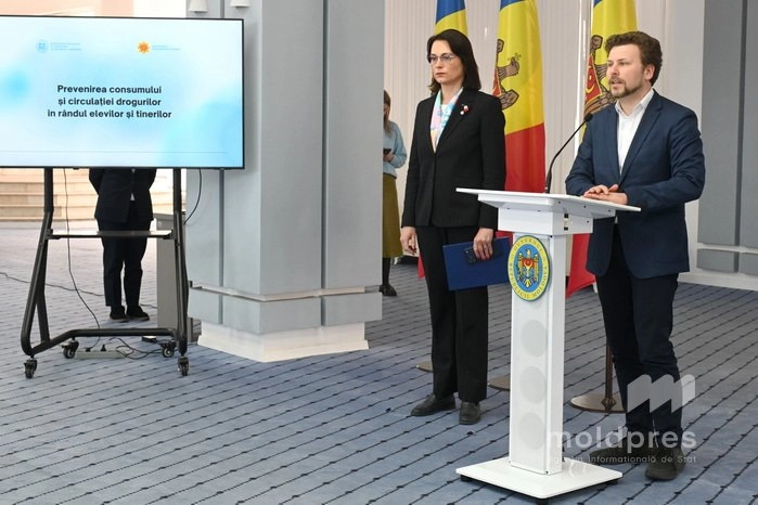 MAI și MEC au lansat un plan comun de acțiuni pentru prevenirea consumului și circulației drogurilor în rândul elevilor și tinerilor