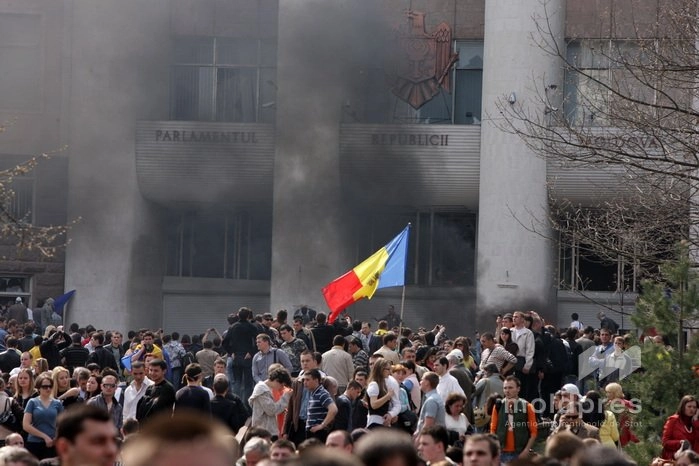 Maia Sandu: „7 aprilie rămâne o lecție despre cât de ușor pot fi încălcate drepturile fundamentale și despre importanța de a apăra libertatea”