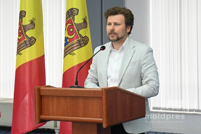 Ministrul Educației anunță lansarea unei campanii naționale de informare în școli privind riscurile consumului și comercializării drogurilor