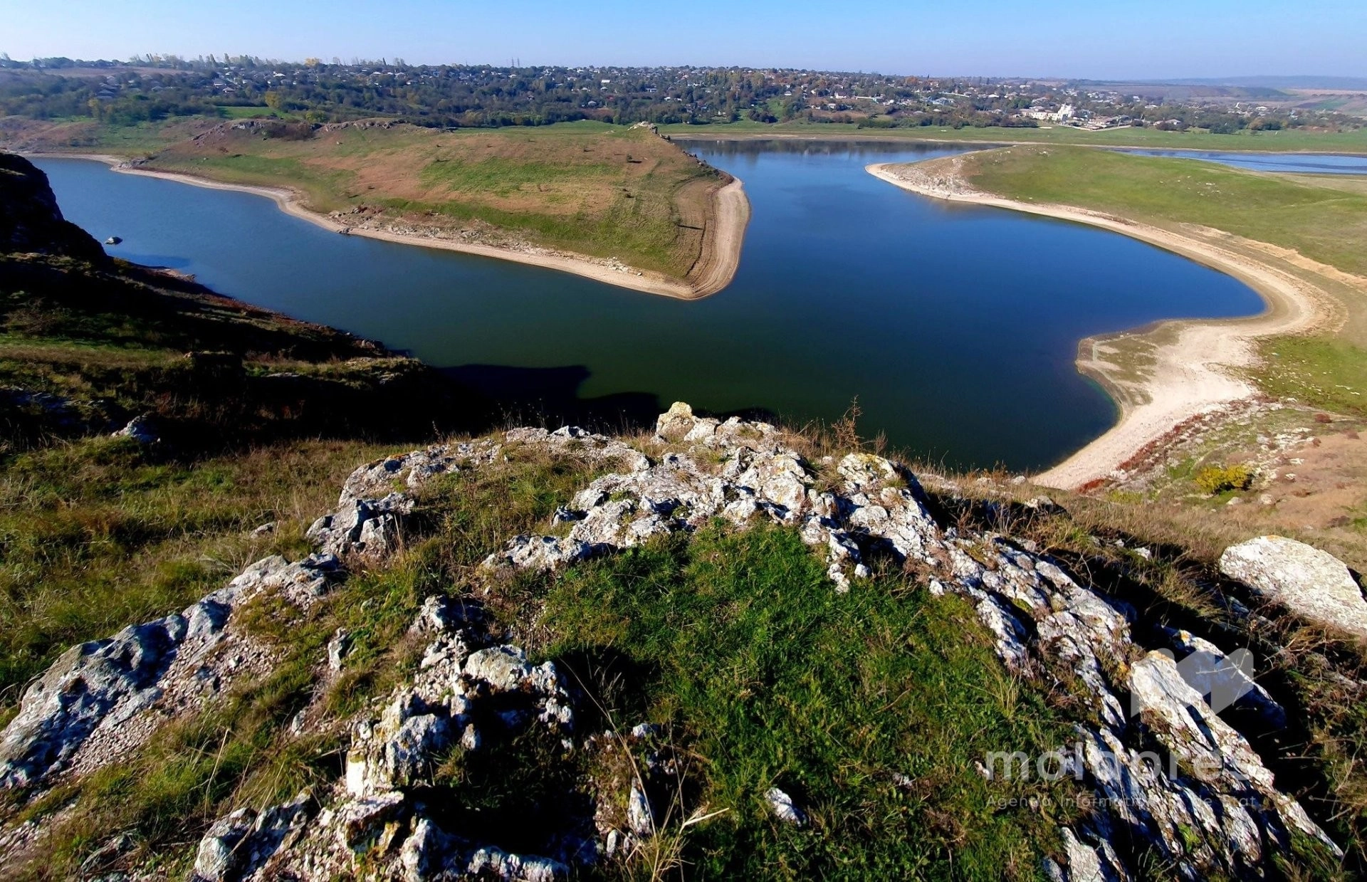 Meteorologii anunţă pentru luna octombrie 2025 în Republica Moldova temperaturi normale și precipitații în medie multianuală