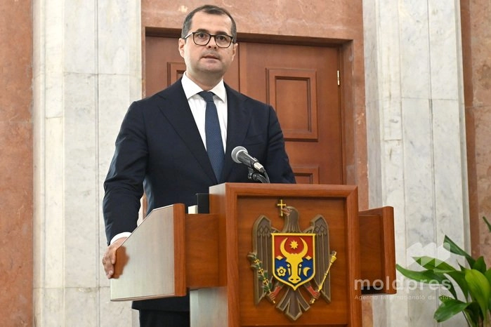 Premierul Vasile Tofan: „Critica ține orice guvern mai disciplinat. Avem nevoie de eforturi sincere pentru a uni societatea”