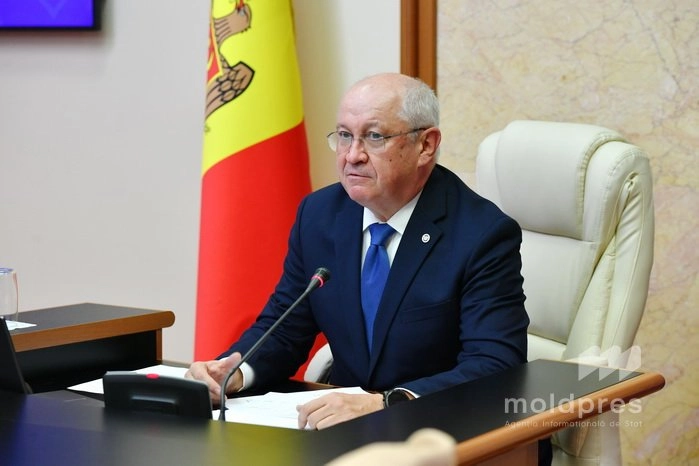 Ședință extraordinară la Guvern pentru a institui noi măsuri în perioada stării de urgență. Premierul Alexandru Munteanu: „Acționăm pentru a proteja cetățenii și agenții economici”