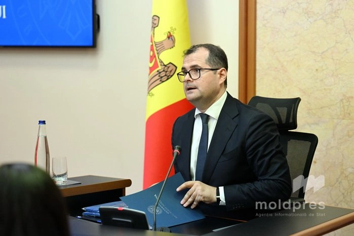 Premierul Vasile Tofan solicită elaborarea unui pachet de măsuri pentru reducerea controalelor excesive asupra antreprenorilor