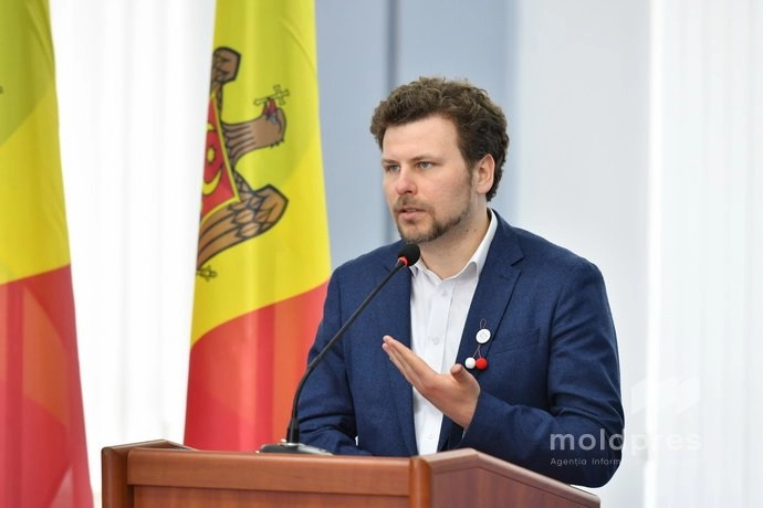 Guvernul lansează programul „Centru Plus”. Ministrul Dan Perciun: „Ne dorim să consolidăm sectorul de tineret”