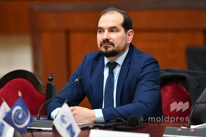 Cum vrea Guvernul să țină oamenii în sate: servicii, locuri de muncă și primării mai puternice, explicate de Alexei Buzu