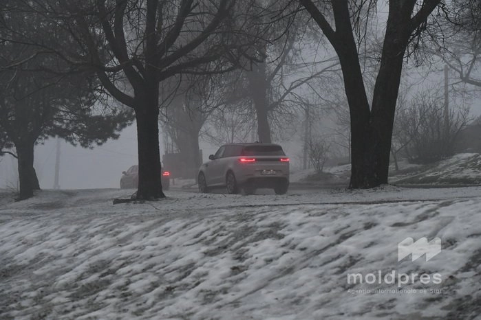 ACTUALIZARE METEO // Cod portocaliu de precipitații puternice și intensificări ale vântului în sudul țării