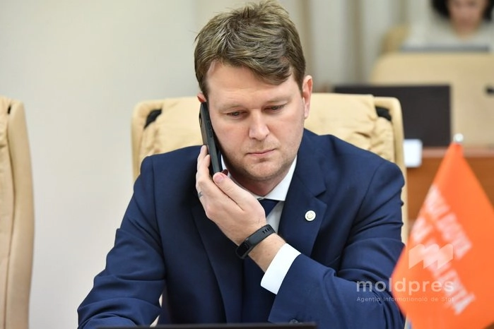 Deficitul bugetar va crește ușor în 2026, dar investițiile private vor fi accelerate pentru a susține dezvoltarea economică, potrivit ministrului Finanțelor, Andrian Gavriliță