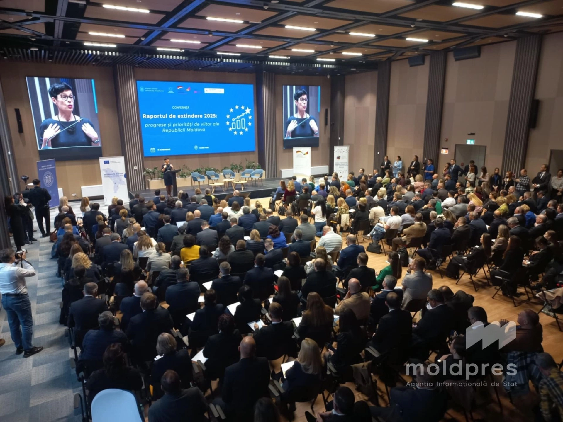 Comisara europeană pentru Extindere, Marta Kos: „Republica Moldova este specială. Ați impresionat Europa cu puterea și determinarea voastră”