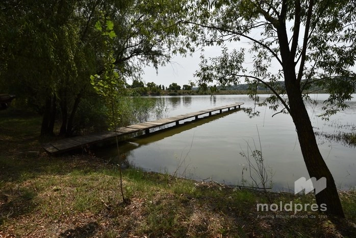 Avertizare hidrologică: Cod Roșu, Portocaliu și Galben de scurgere scăzută a apei în râurile din R. Moldova